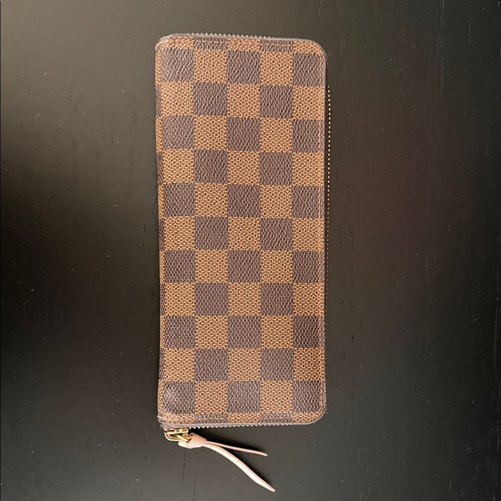 Clemence Wallet - Picture 2 of 4